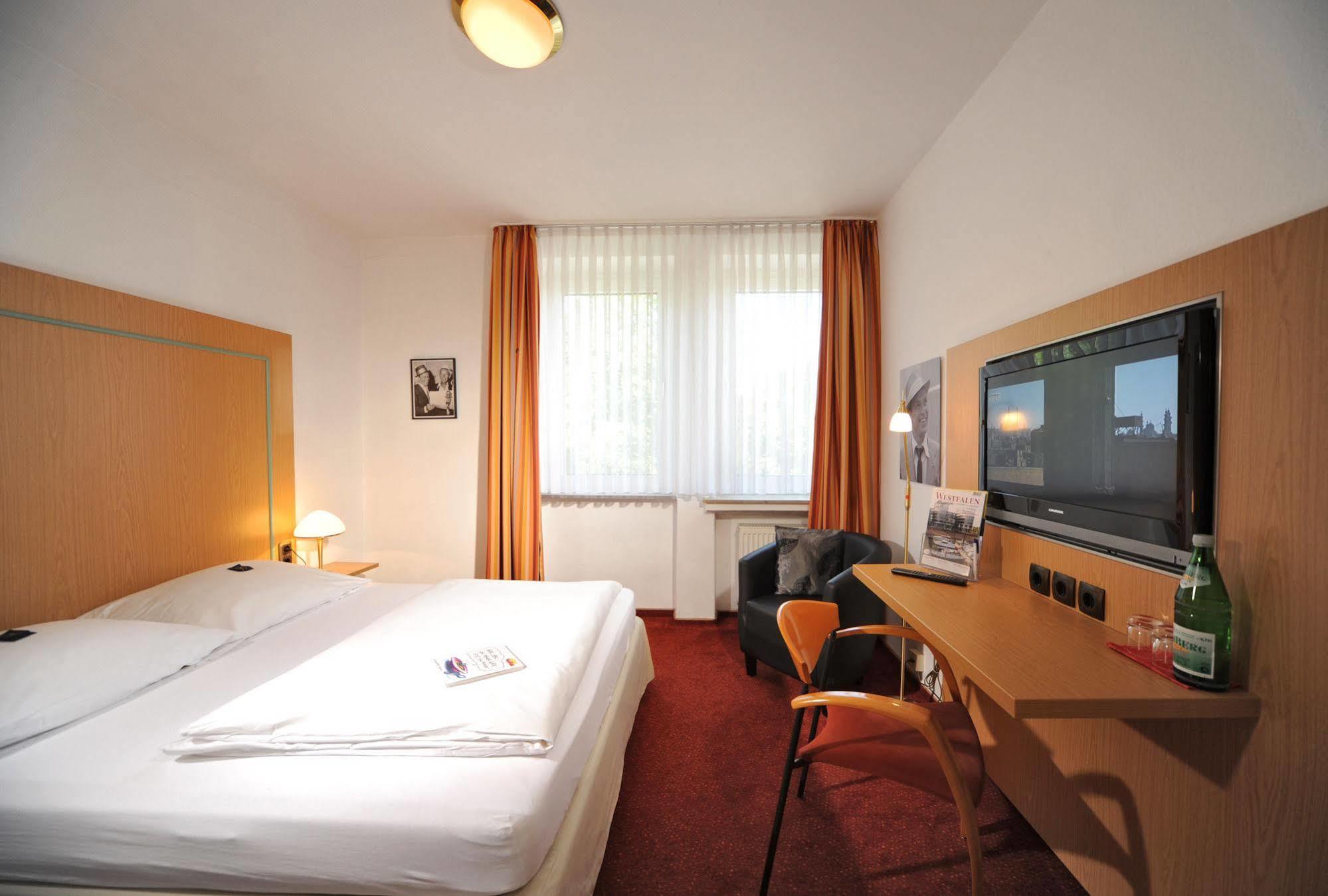 Retro - Art - Hotel Lünen Zewnętrze zdjęcie